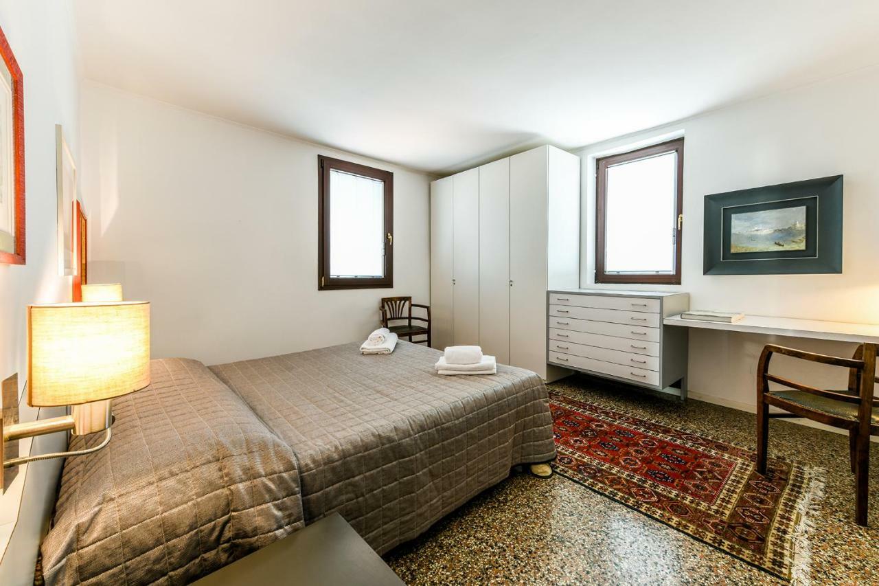 Glass Appartement Venise